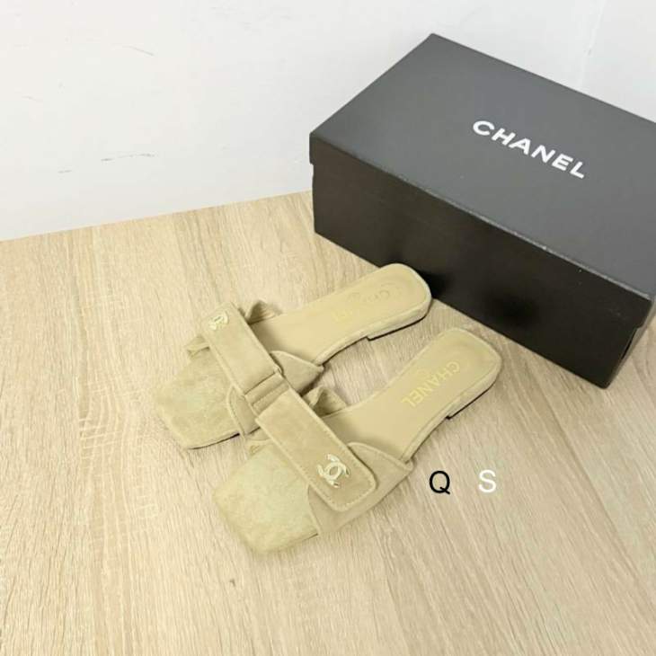 Picture of Chanel Slippers _SKUChanelsz35-40YS06153063